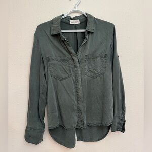 Bella Dahl Women's Olive Button-Down Shirt